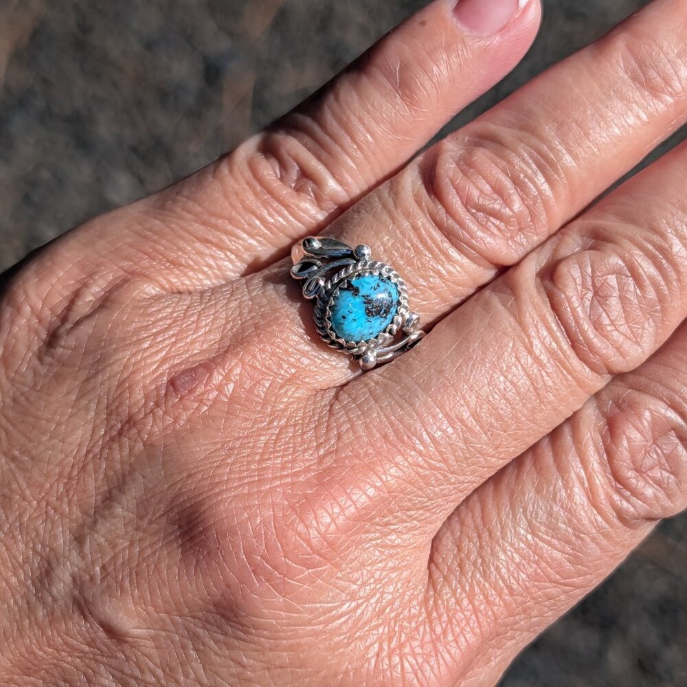 Handmade Navajo Blue Turquoise Ring‎ Size 8.25US - Southwest Jewelry  **
